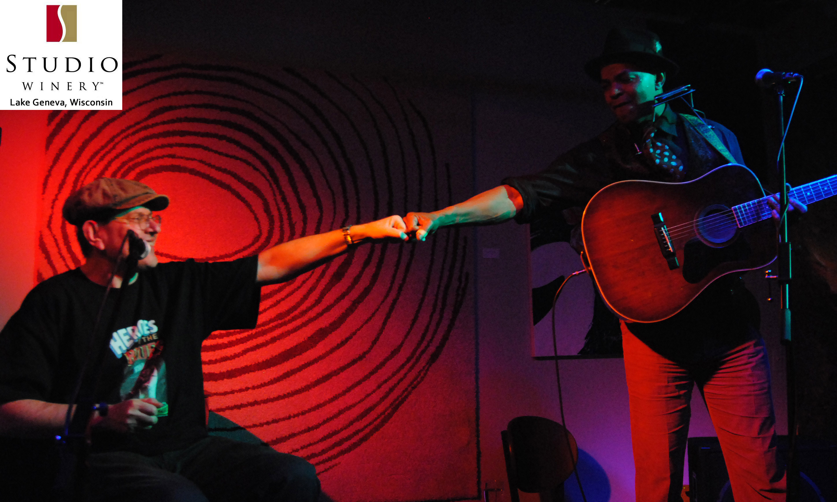 GUY DAVIS & FABRIZIO POGGI 2014 USA TOUR live at STUDIO WINERY - Lake Geneva, Wisconsin