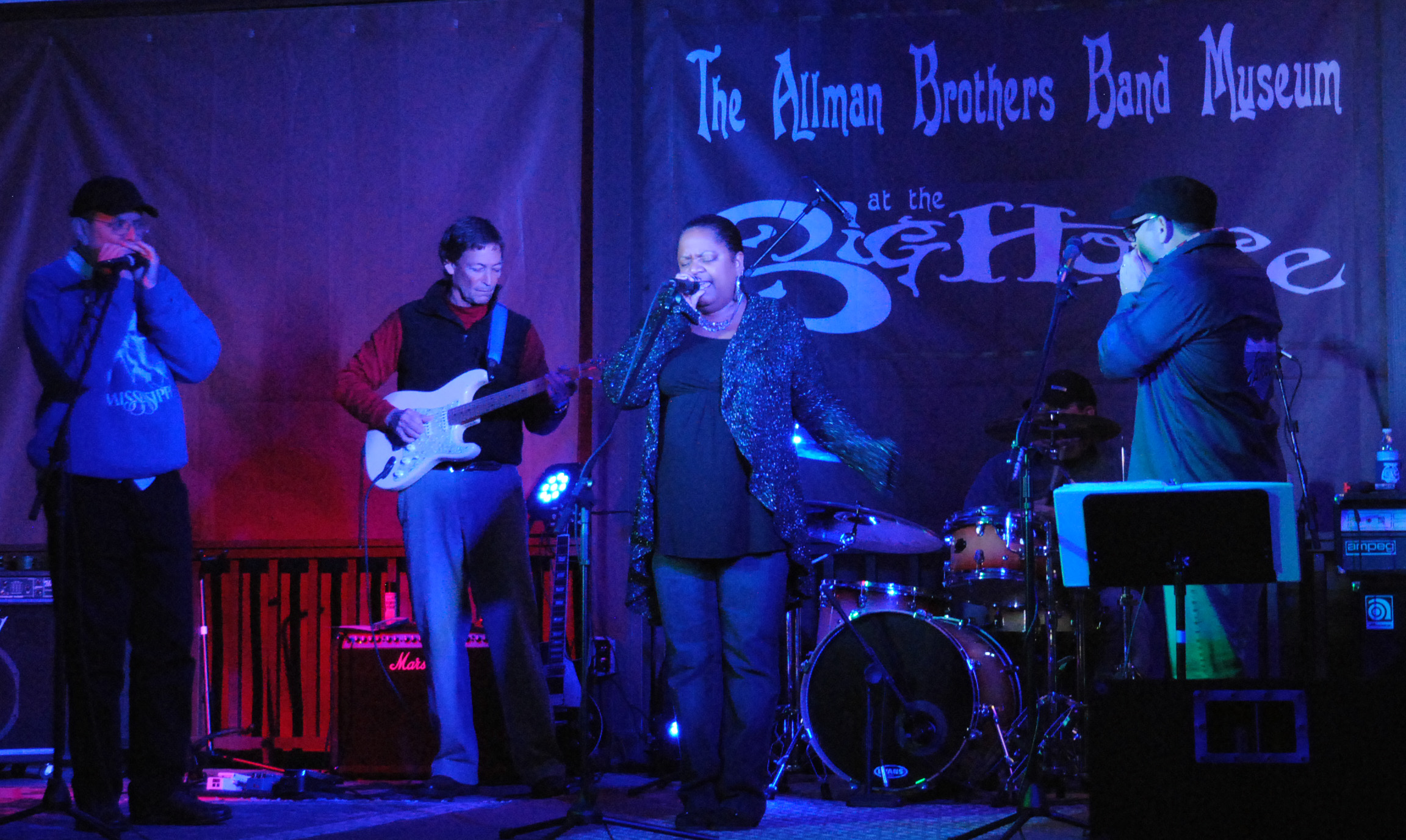 Fabrizio Poggi & Franks\' Garage band live at The Allman Brothers Big House in Macon, Georgia