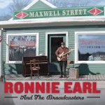 ronnie-earl-maxwell-street